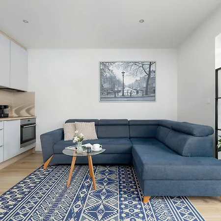 Przytulne Z Balkonem W Gliwicach By Renters *